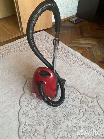 Пылесос Midea