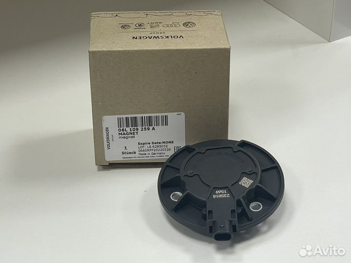 VAG 06L109259A Клапан изменения фаз грм