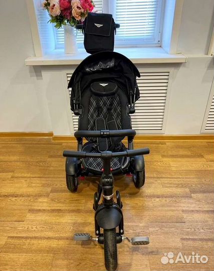 Детский трехколесный велосипед бу Bentley