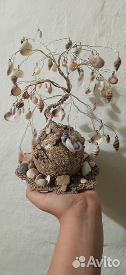 Дерево из ракушек