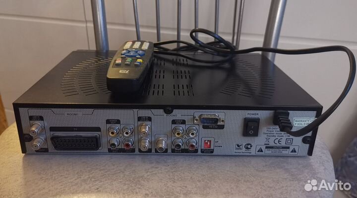 Спутниковый ресивер на 2 телевизора Gi S6126