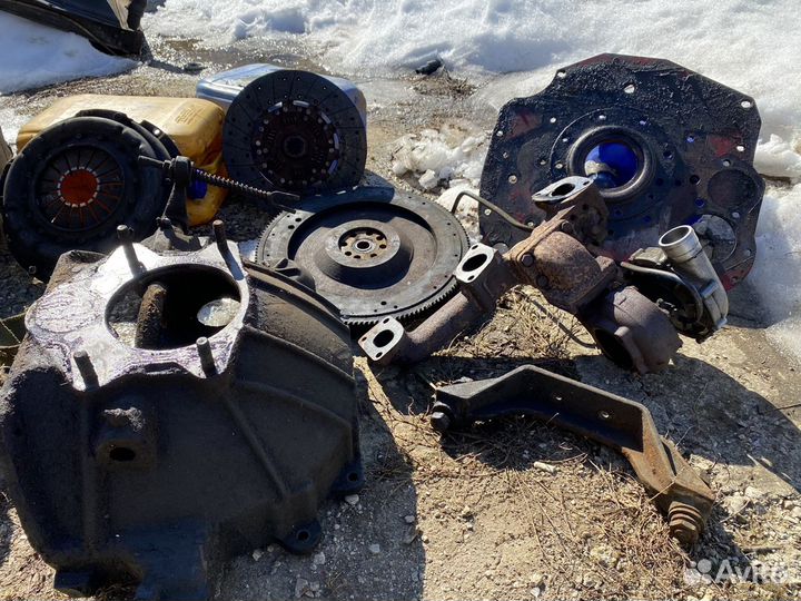 Запчасти на двигатель Д245.12