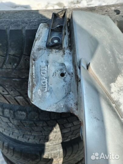 Крыло переднее левое Тойота рав4 20 кузов