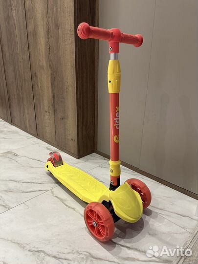 Самокат новый Bunny Ridex