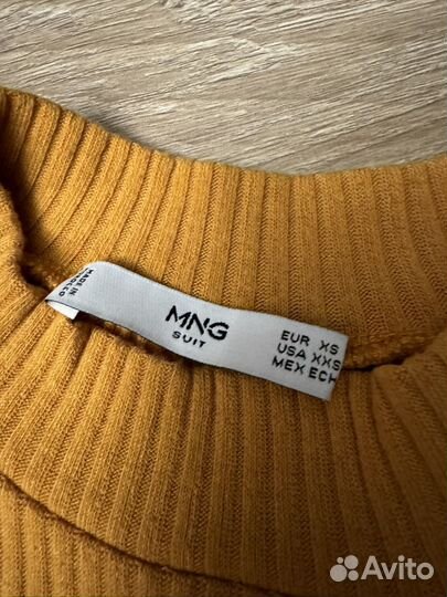 Кофта женская xs uniqlo и mng
