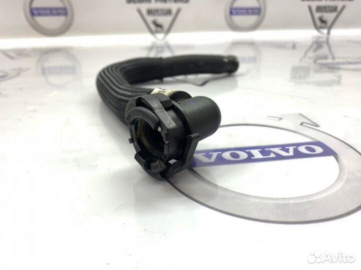 Патрубок шланг отопителя печки впуск Volvo XC90