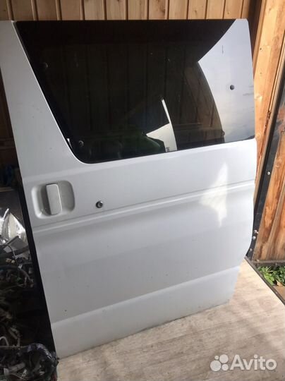Двери Mazda Bongo Friendee