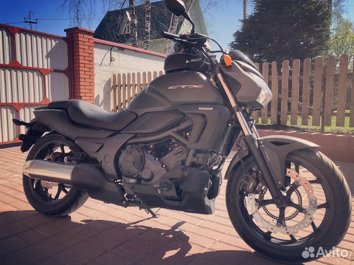 Продам Honda Ctx700