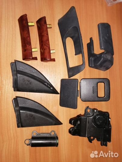 Накладка Toйота авенсис 250