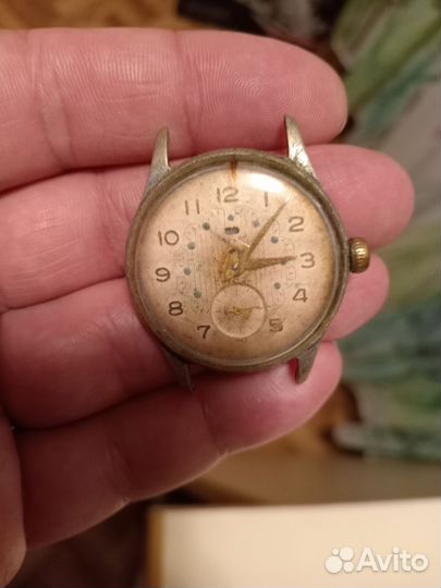 Часы СССР спутник, сатурн