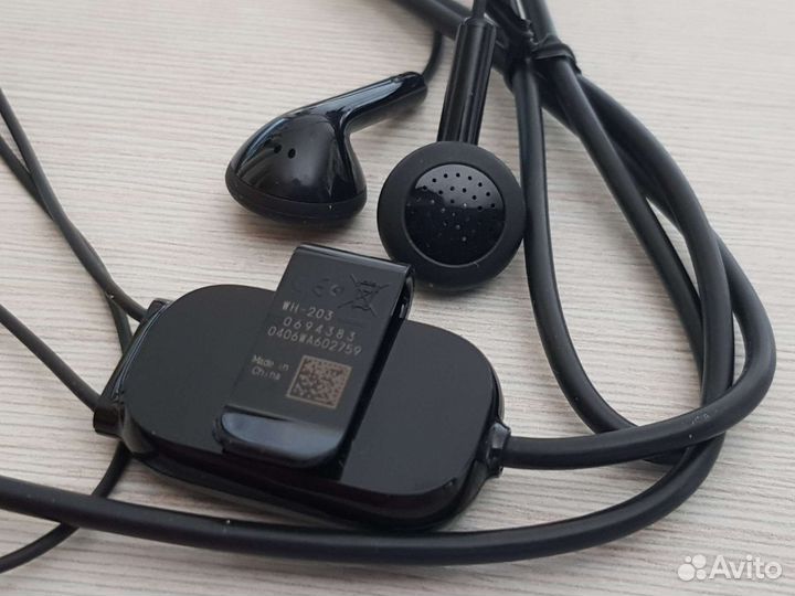 Гарнитура Nokia WH-203 для Nokia 6500c, 7900, 8600