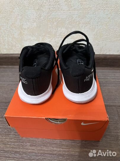 Теннисные кроссовки nike jr vapor pro