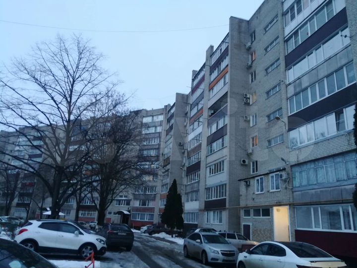 4-к. квартира, 110 м², 1/9 эт.