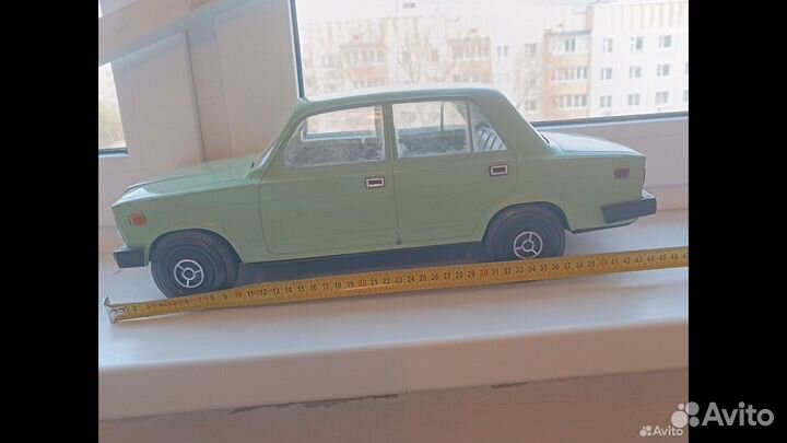 Модель автомобиля Ваз 2107 1/10