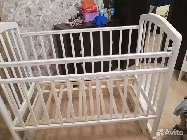 Продаётся кроватка с маятником от 0 до 3х лет