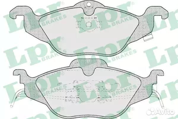 05P698 Колодки тормозные дисковые