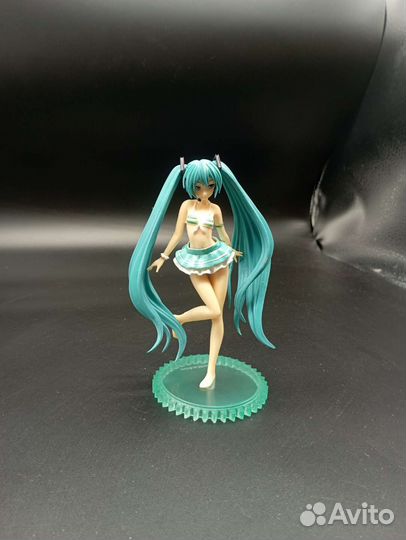 Аниме фигурка Вокалоид Мику в купальнике 14