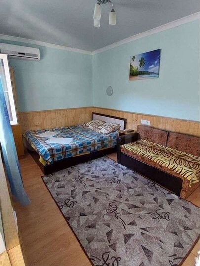 Комната 15 м² в 5-к., 1/2 эт.