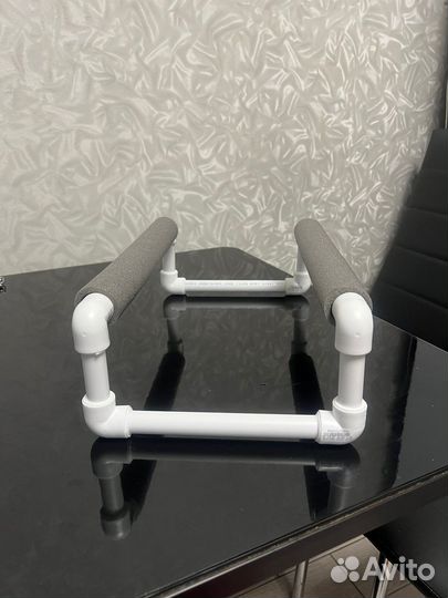 Подставка для прикормочного кораблика