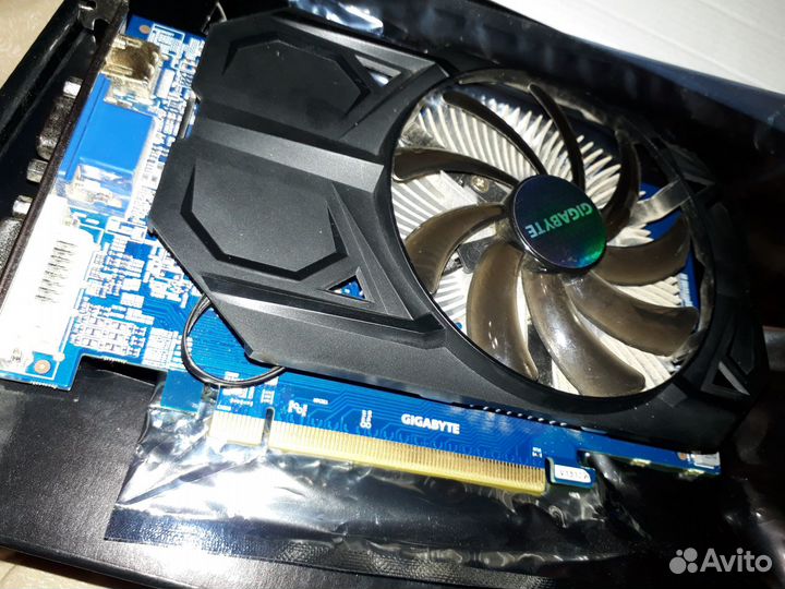 Видеокарта Amd Radeon R7 250 2gb