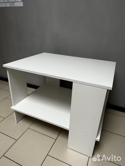 Журнальный стол