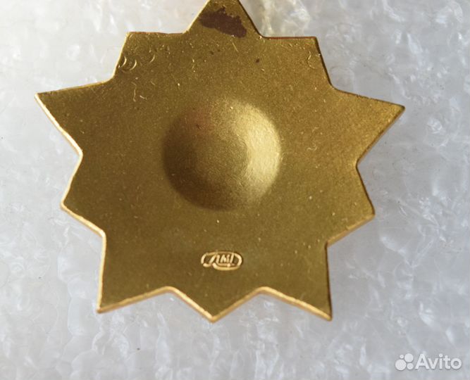 Почетный знак цк влксм. комсомол. оригинал