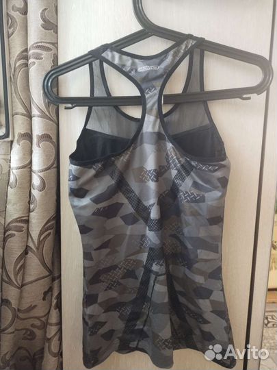 Спортивный костюм женский