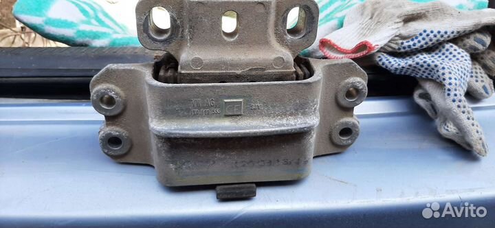 Опора двигателя volkswagen jetta