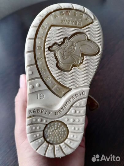 Сандалии для девочки