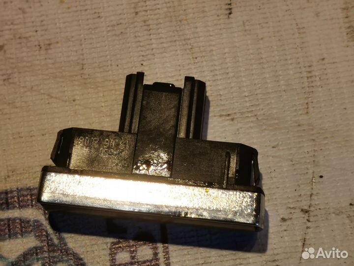 Кнопка аварийной сигнализации Ford Mondeo IV (2006