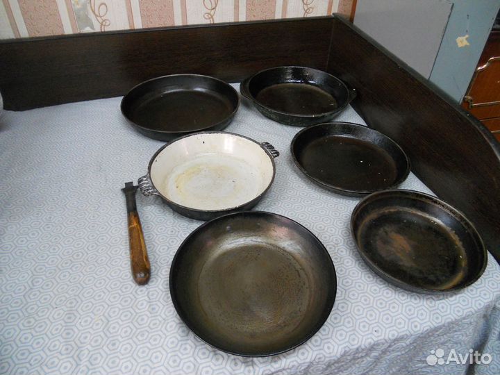 Чугунная посуда.сковородки.утятницы