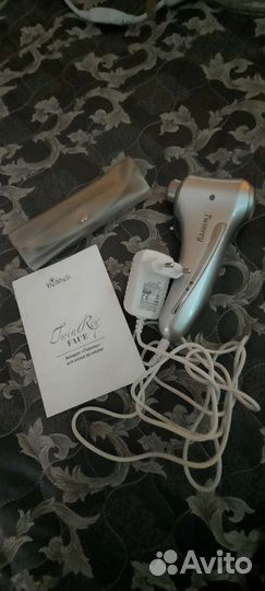 Аппарат для ухода за лицом Desheli