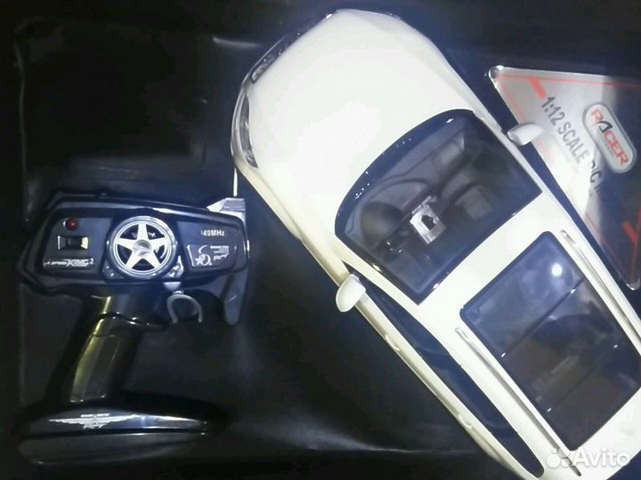 Автомобиль ауди