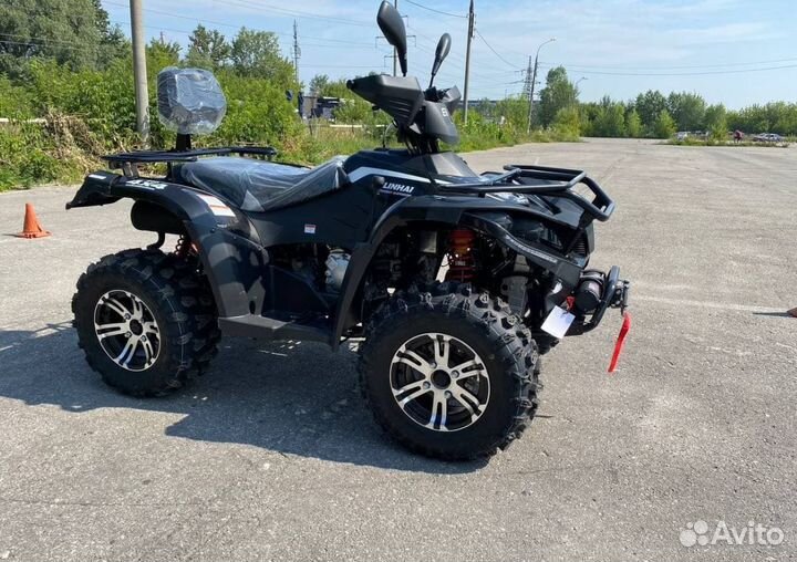 Квадроцикл Linhai Yamaha D 300 4WD черный