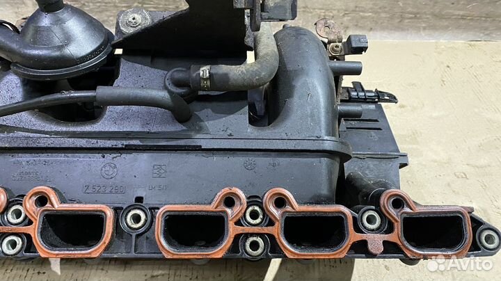 Впускной коллектор BMW 3 series E46 M54B22