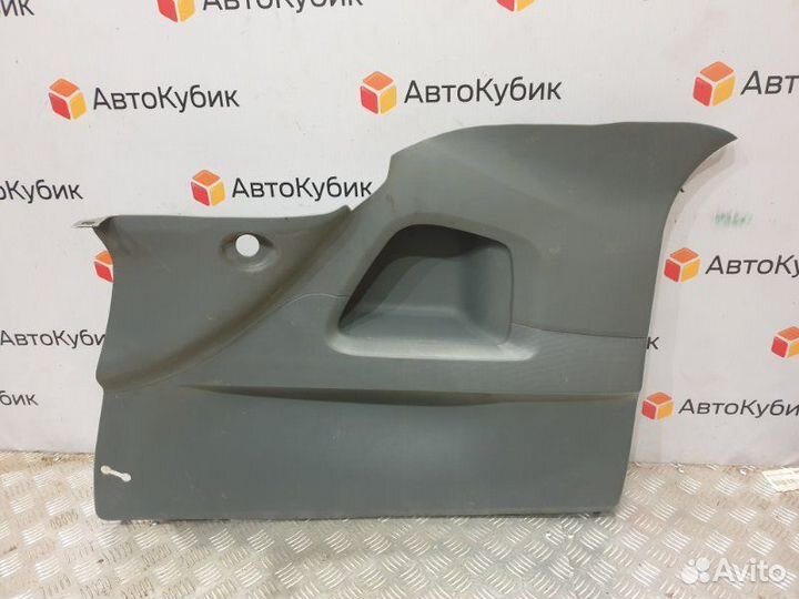 Обшивка багажника правая Peugeot 107 купе 1KR 2008