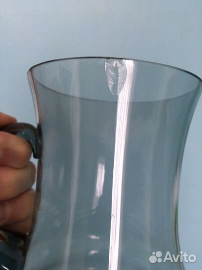 Кувшин из стекла графитного цвета