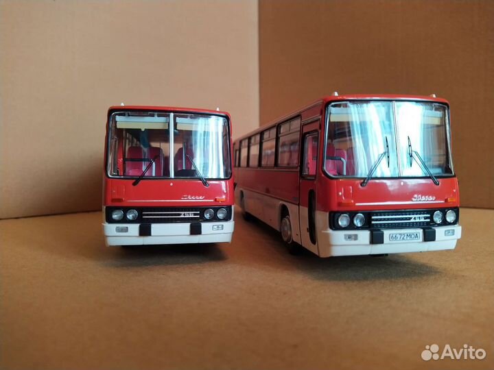 Автобус Икарус 256.51 красный Demprice - 1:43