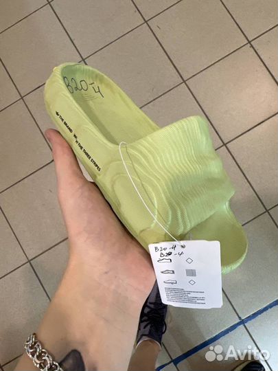 Шлепанцы adidas adilette