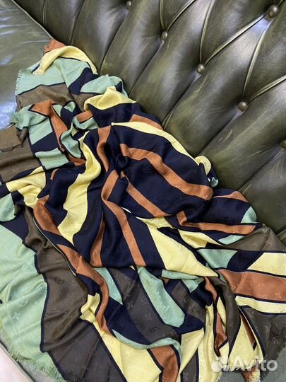 Платок шаль Louis Vuitton