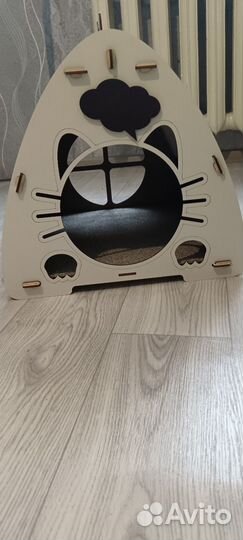 Домик для кошки с когтеточкой