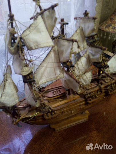 Модель корабля
