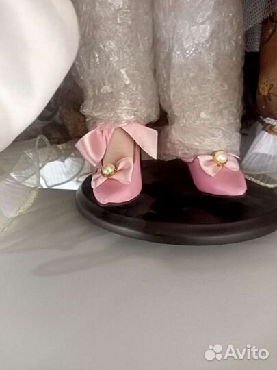 Кукла фарфоровая коллекционная