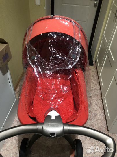 Коляска Stokke