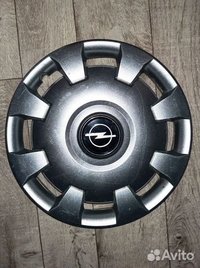 Колпак на opel 