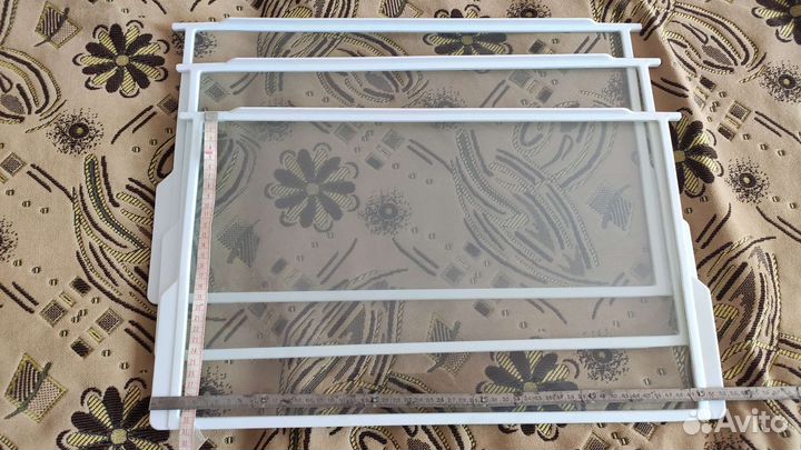 Полки, ящики для холодильника indesit