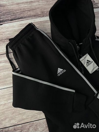 Спортивный костюм Adidas на флисе черный