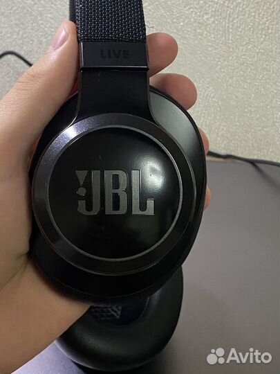 Наушники JBL Live 660 NC