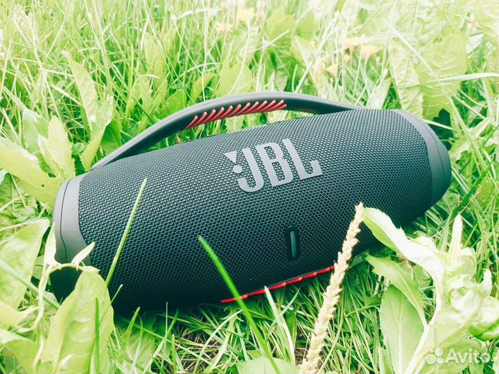Колонка JBL Boombox