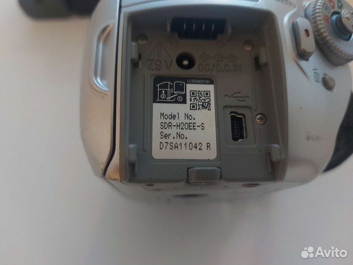Видеокамера panasonic SDR- H20EE-S
